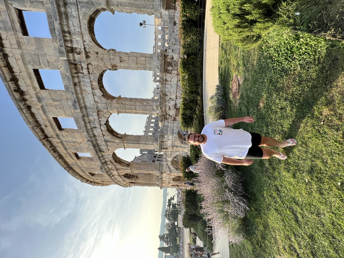 Gabis em Pula, Croácia